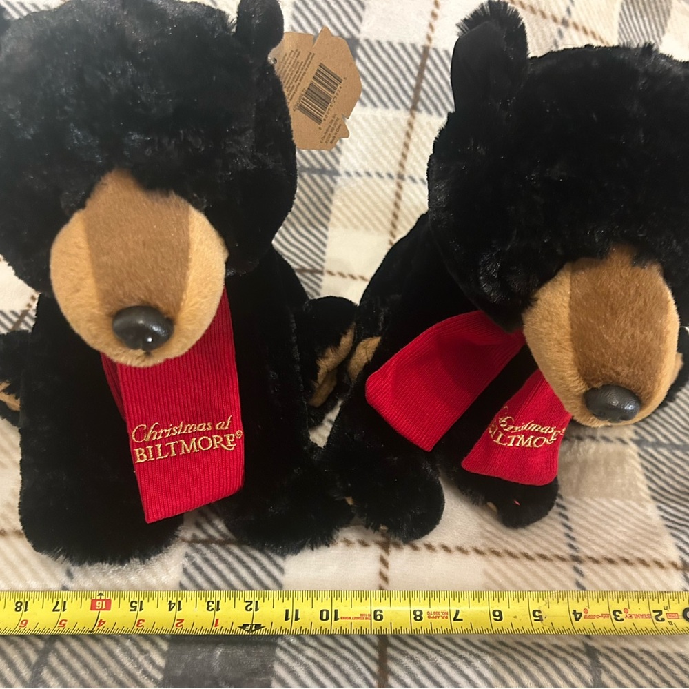 NWT Christmas at Biltmore Black Bear - 2 available - Picture 8 of 10